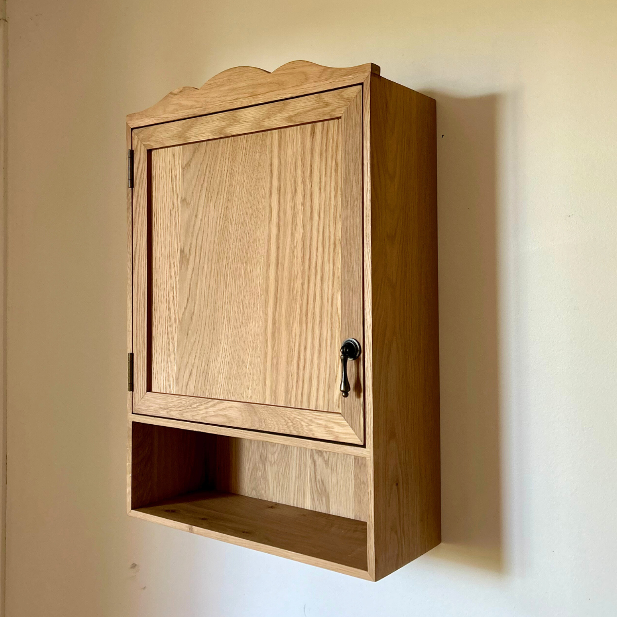 Petite Cabinet