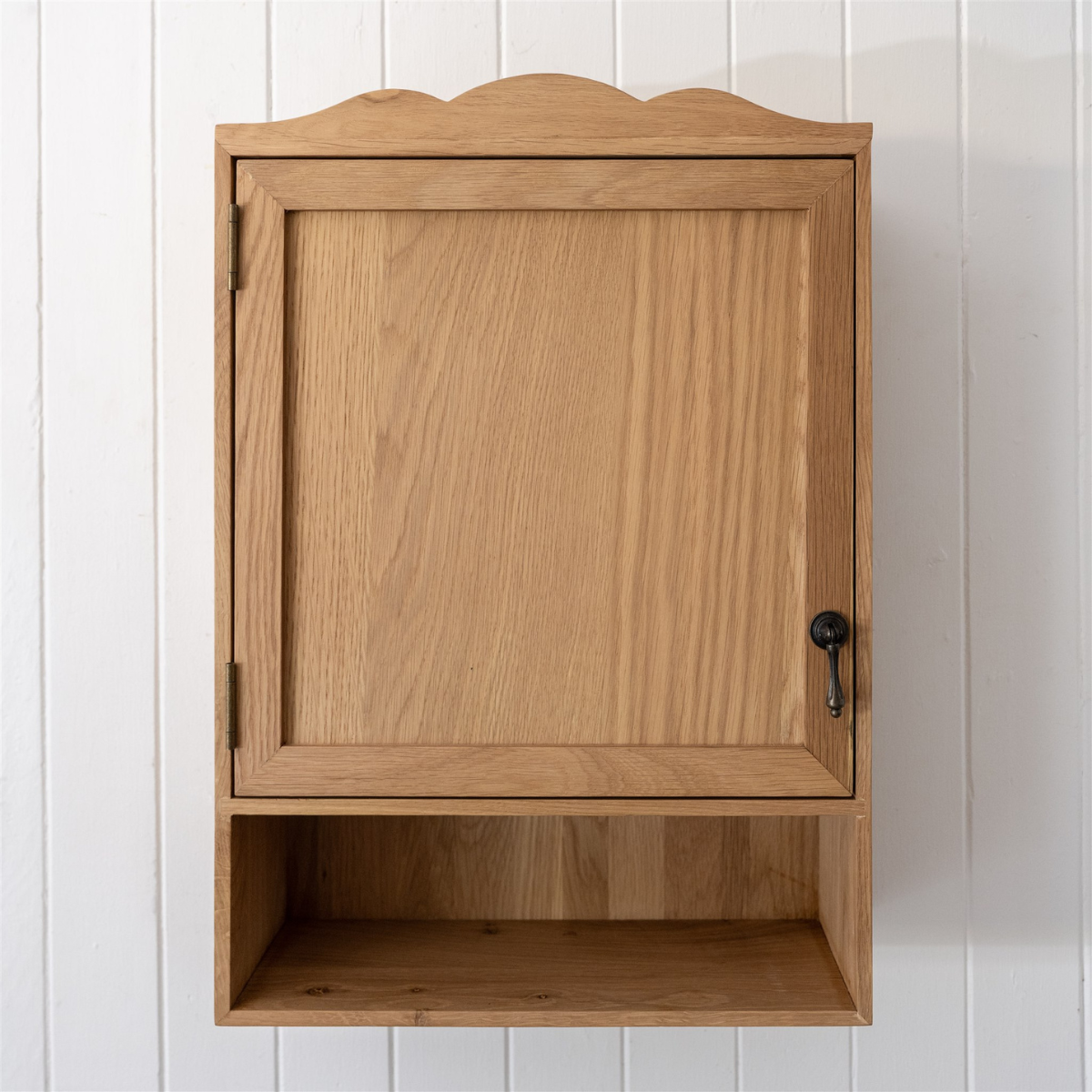 Petite Cabinet